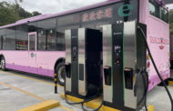 台北市首座電動公車快充充電站啟用 20分鐘可充電80%