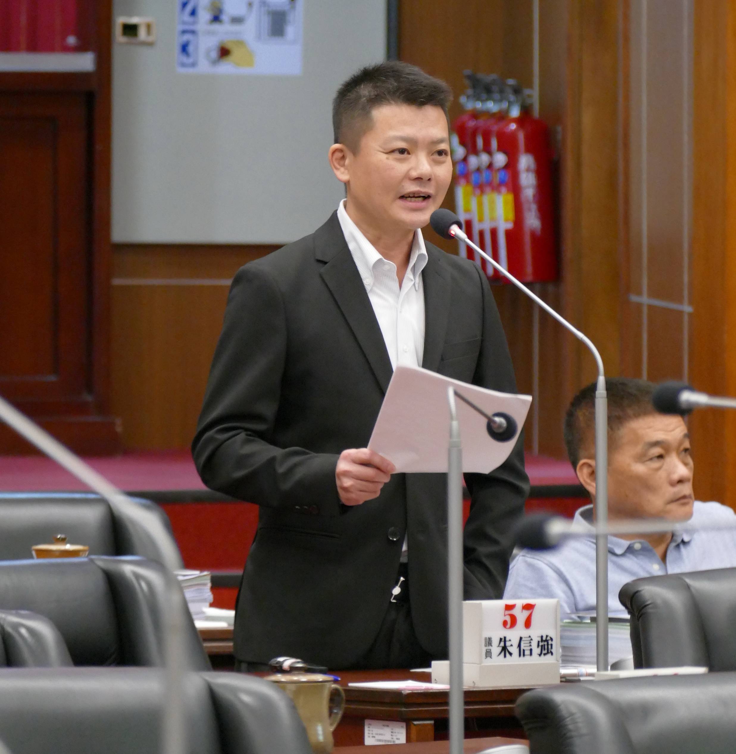 高雄市議會民進黨團肯定高市府連續2年零舉債且具體還債
