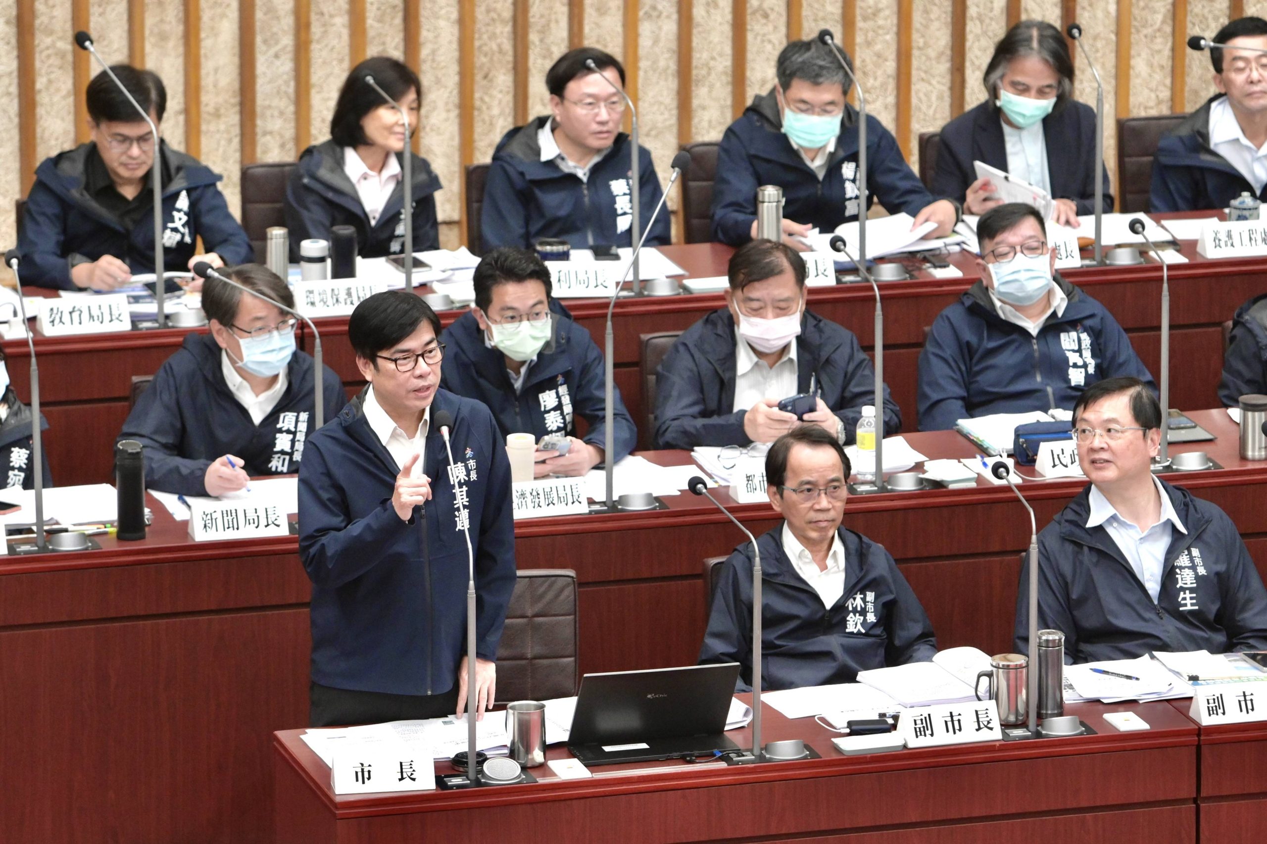 高雄市議會民進黨團肯定高市府連續2年零舉債且具體還債