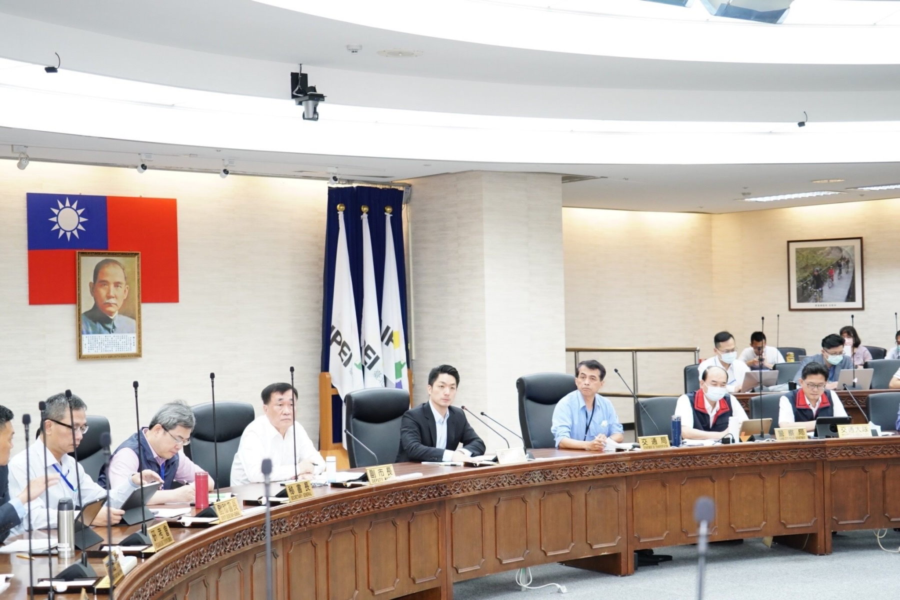 主持北市府交通會報 市長蔣萬安：減少高齡行人傷亡情形