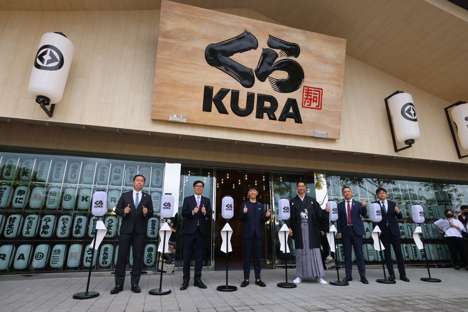 藏壽司首家全球旗艦店開幕 陳其邁：感謝海外旗艦店落腳高雄