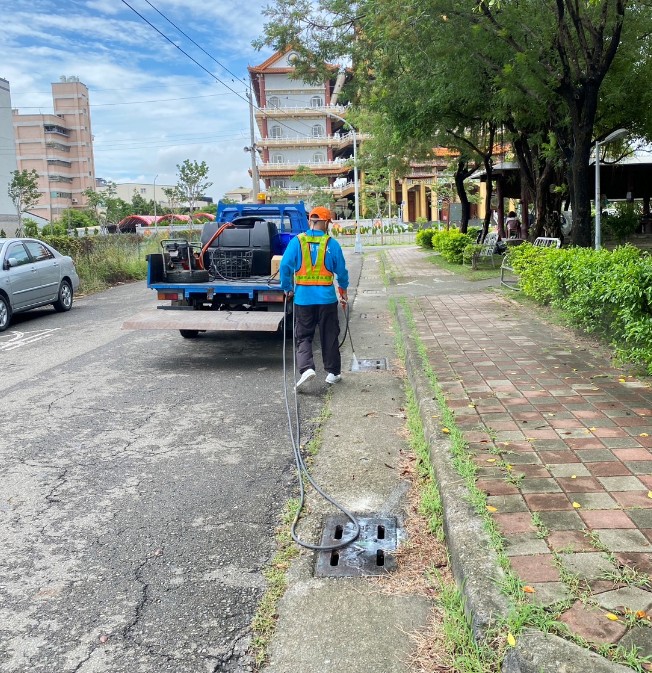 防堵台南本土登革熱 高市環局啟動防火牆緊急防治