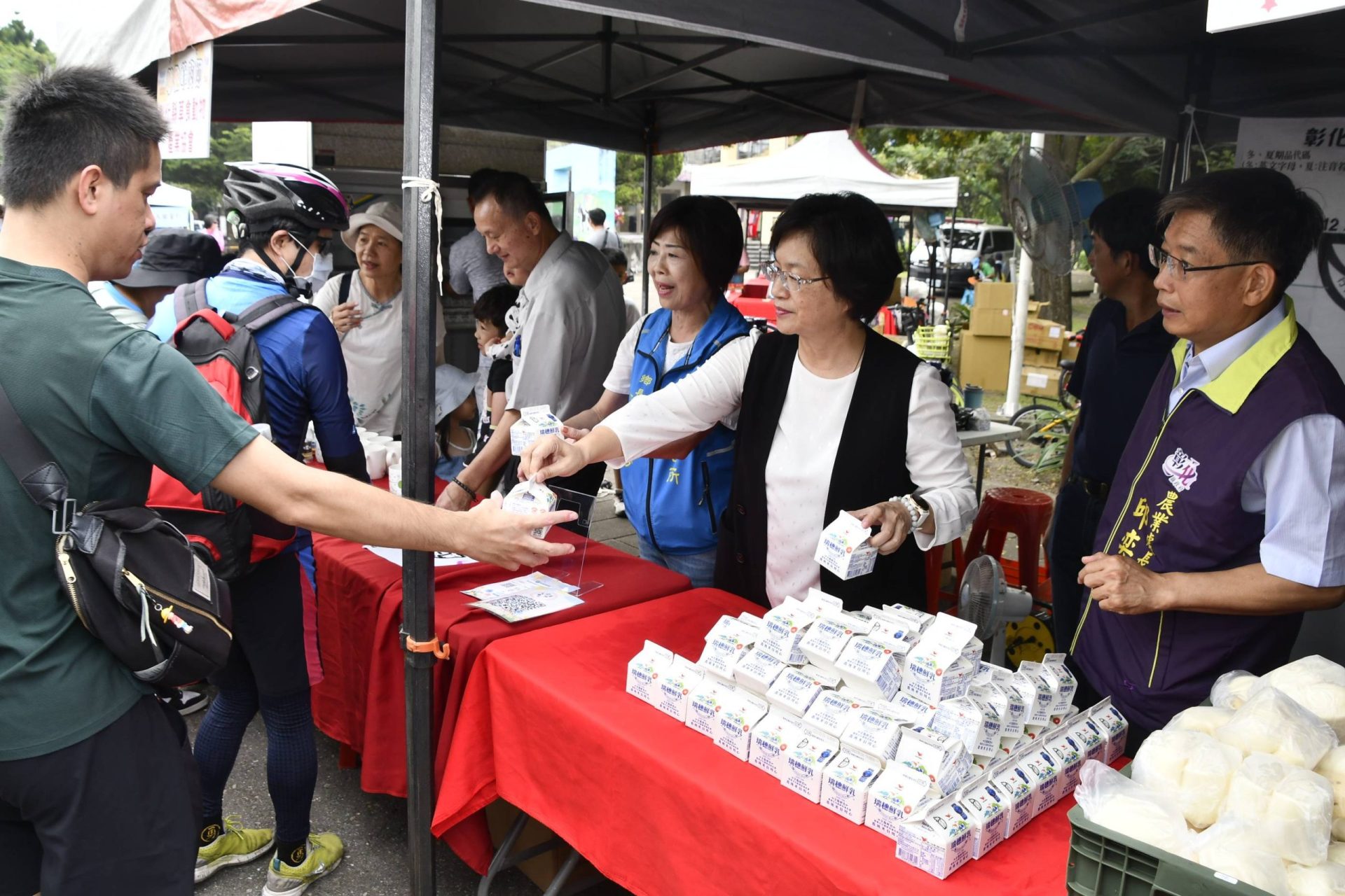 王惠美向鄉親推廣羊肉節登場 歡迎品嘗在地好滋味