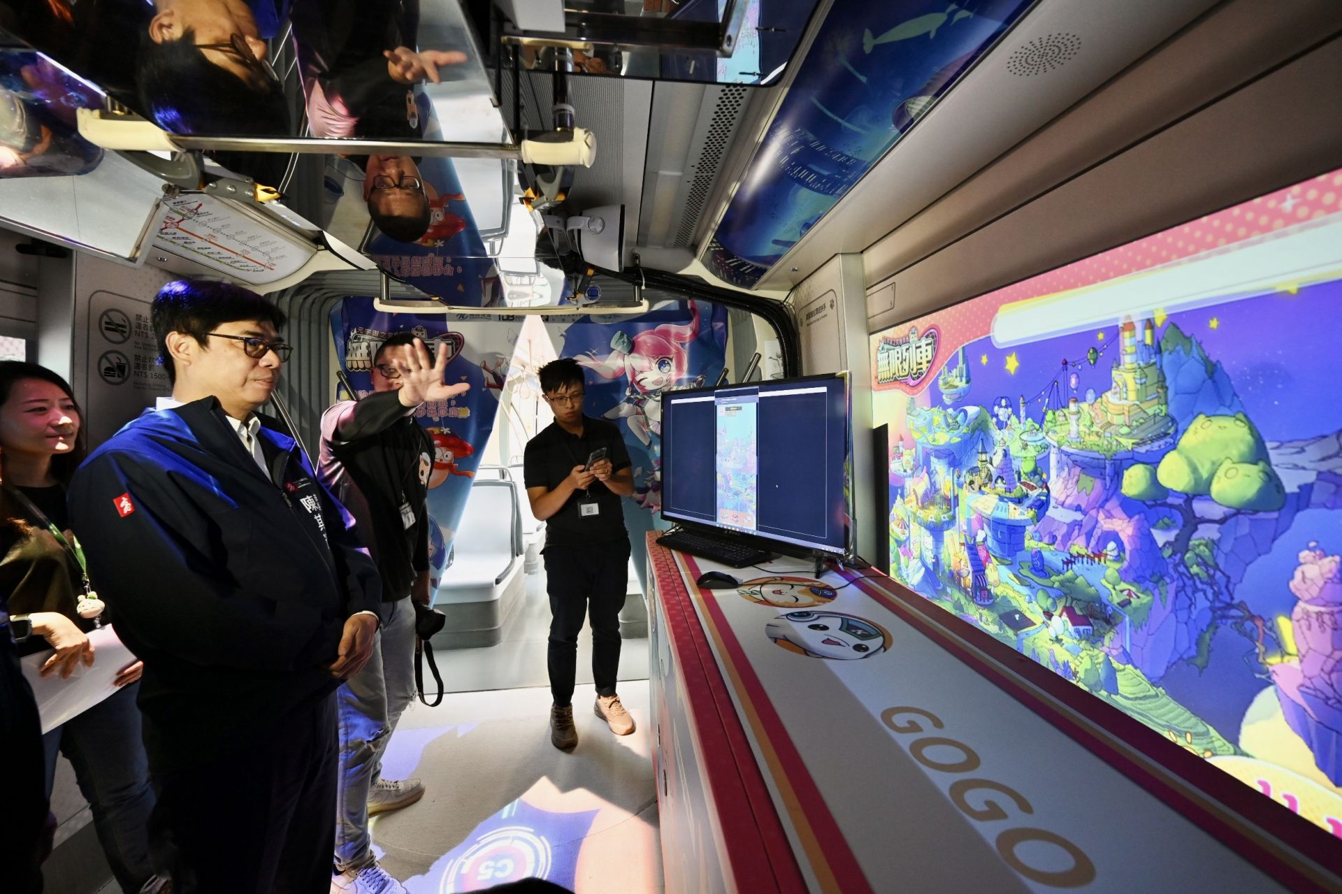 高雄輕軌年底成圓 打造全國首創5G沉浸式展演車廂