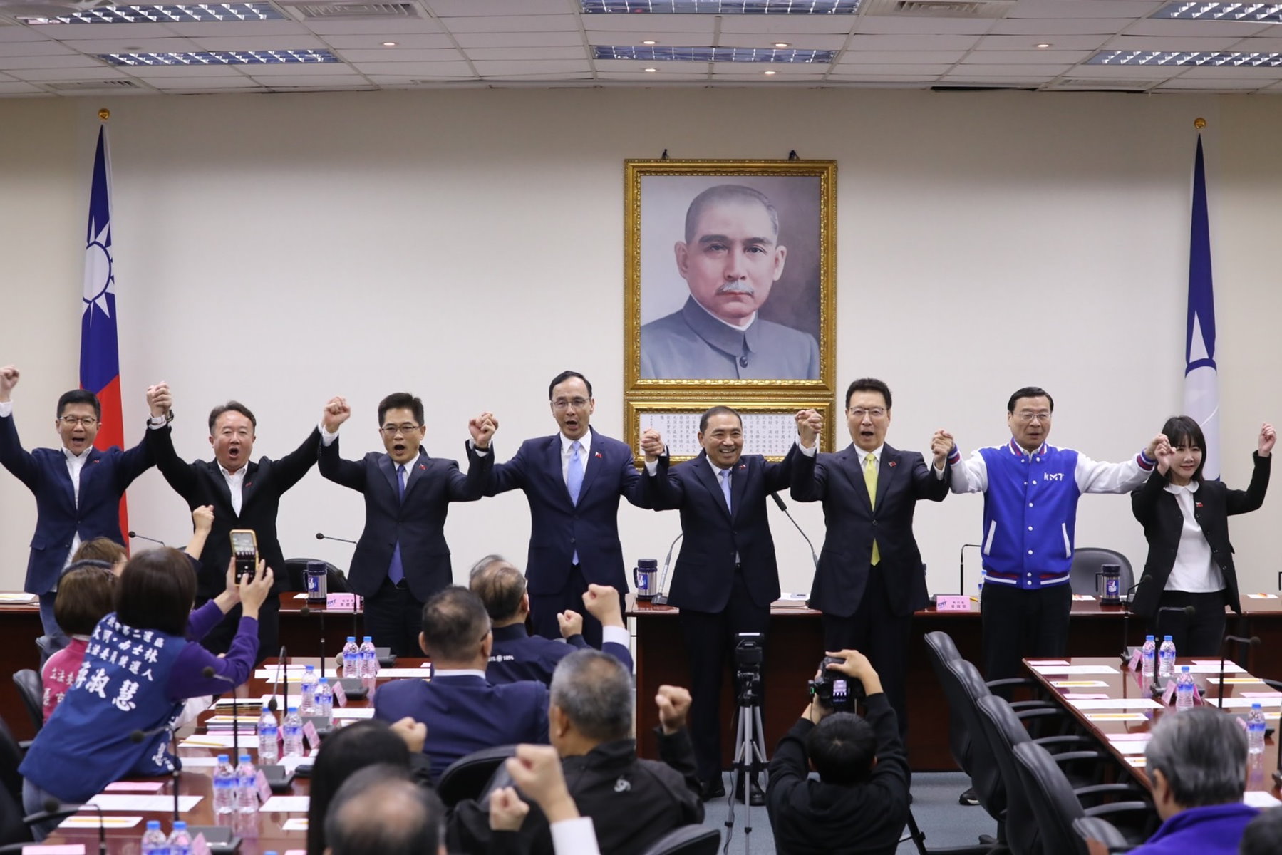 總統大選三腳督 「侯趙配」成軍 侯邀趙少康任副手