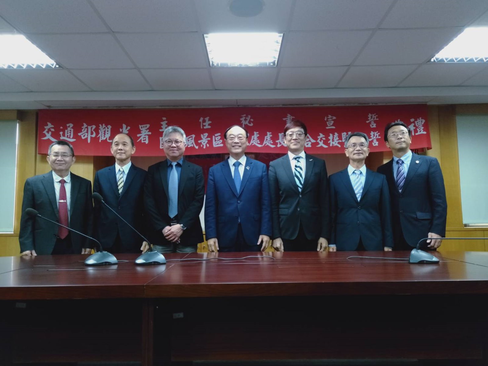 觀光署新任3位國家景區處長聯合交接 周永暉勉擘劃新局