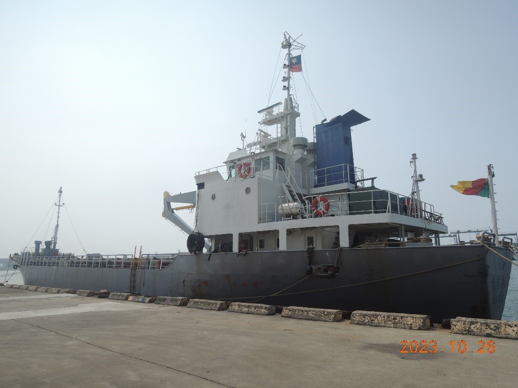 法務部行政執行署高雄分署將拍賣貨輪「飛燕號」歡迎民眾登船觀覽