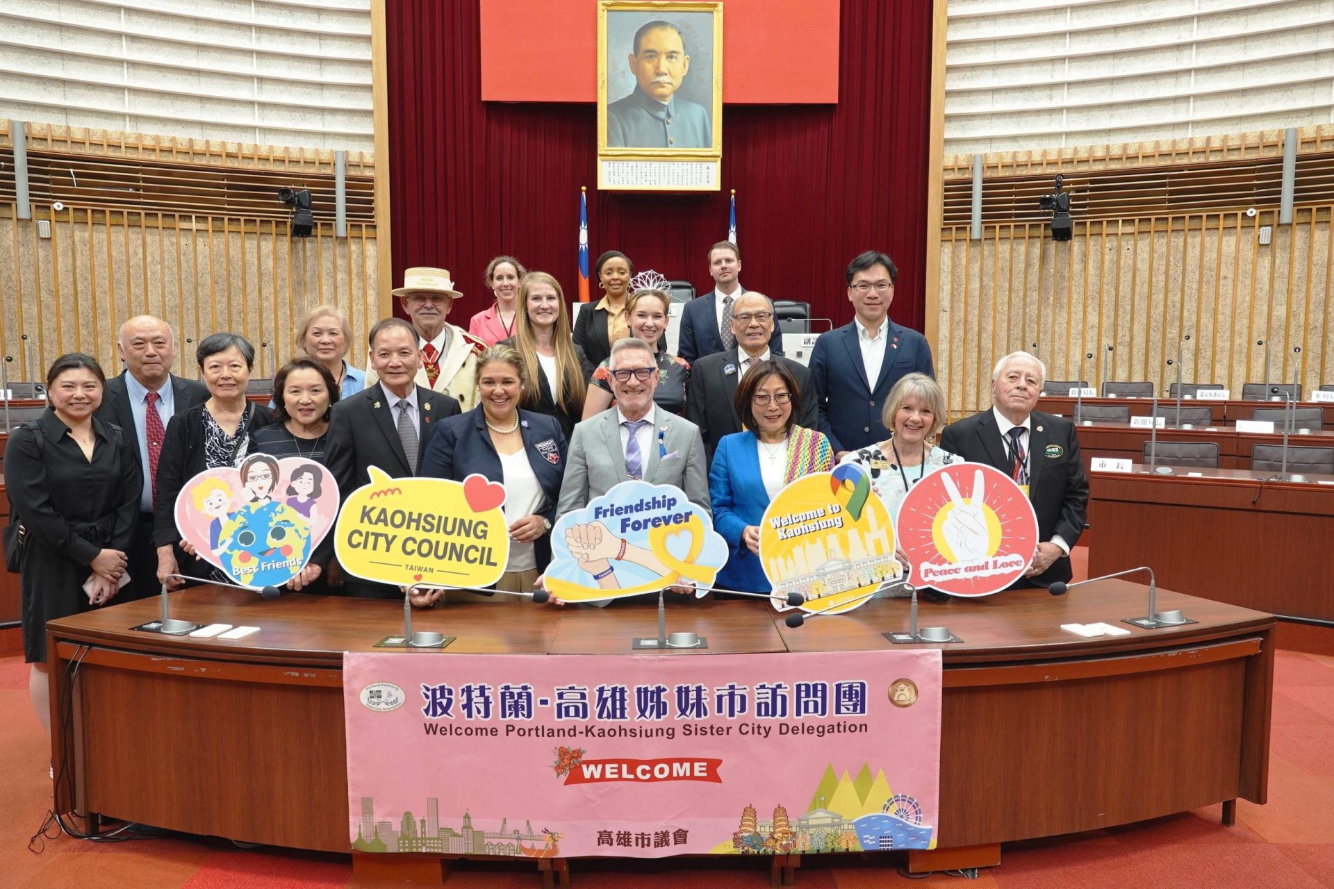 高雄環狀輕軌試營運期結束 自2月26日起採里程計價收費