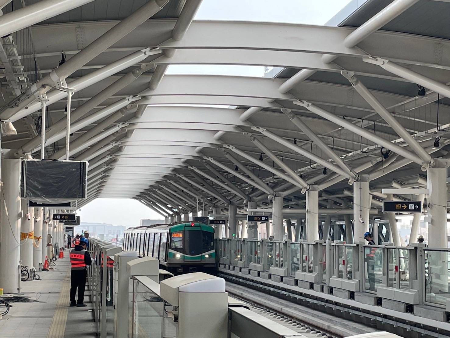 高捷岡山路竹延伸線RK1試車 目標6月底試營運