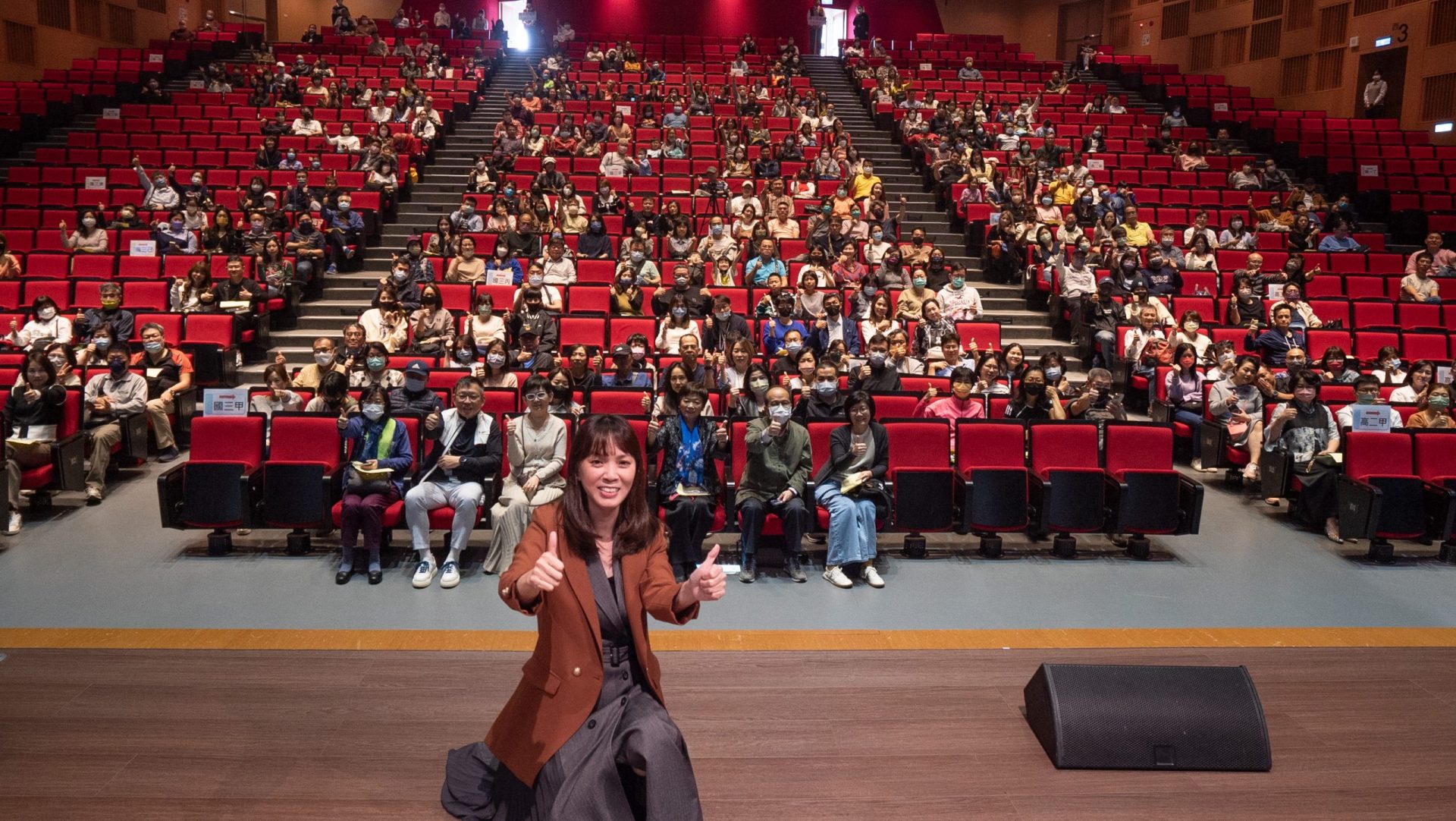 親子教育專家王晴「親職力講座」分享經驗