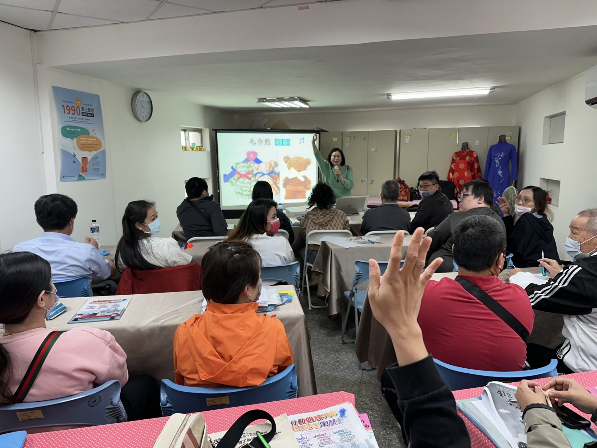 移民署高雄二站家庭教育課 攜新住民創意手作齊歡樂