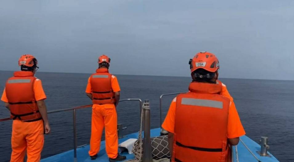 屏東「鴻興號」漁船失聯 海巡署八日中午已尋獲該船