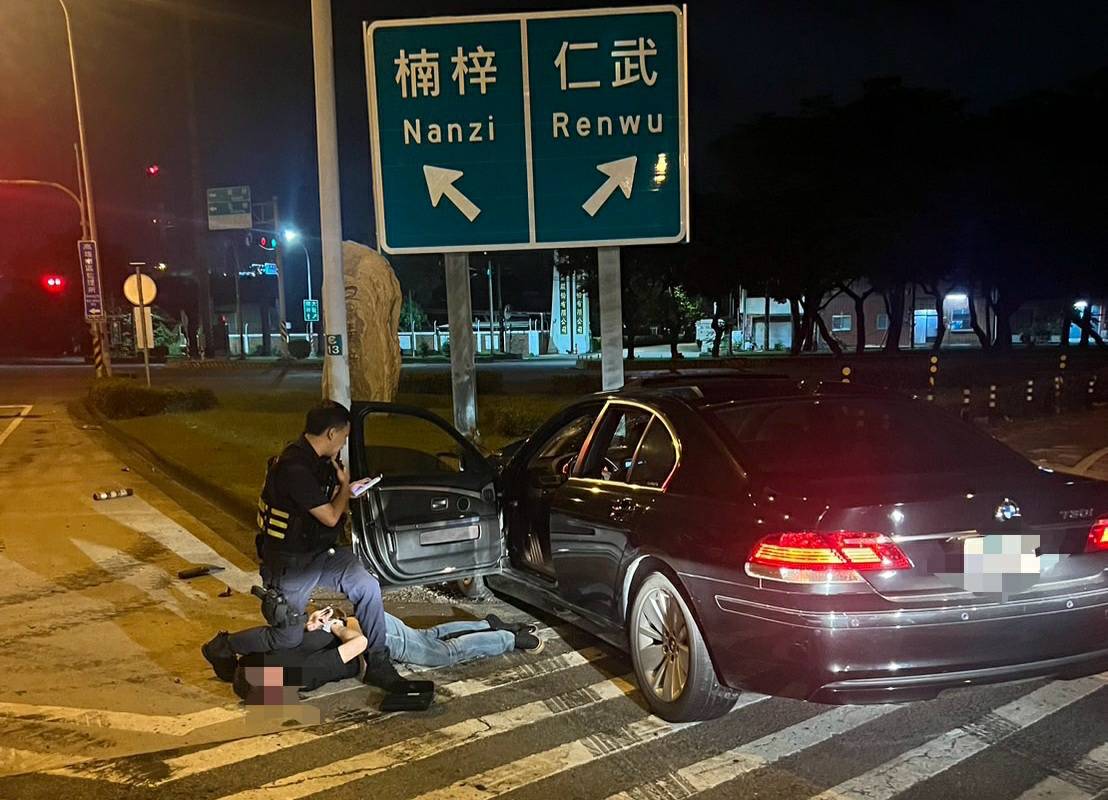 鼓山警偵防並進1天逮2車手 半年阻詐3500萬元
