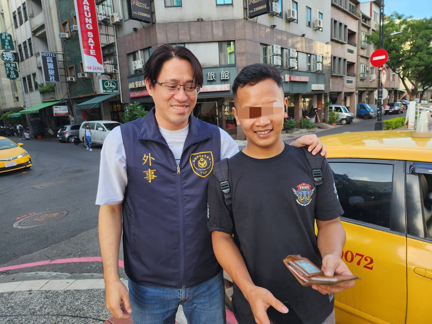 世界機器人大賽 高雄林園國小推倒各國奪冠