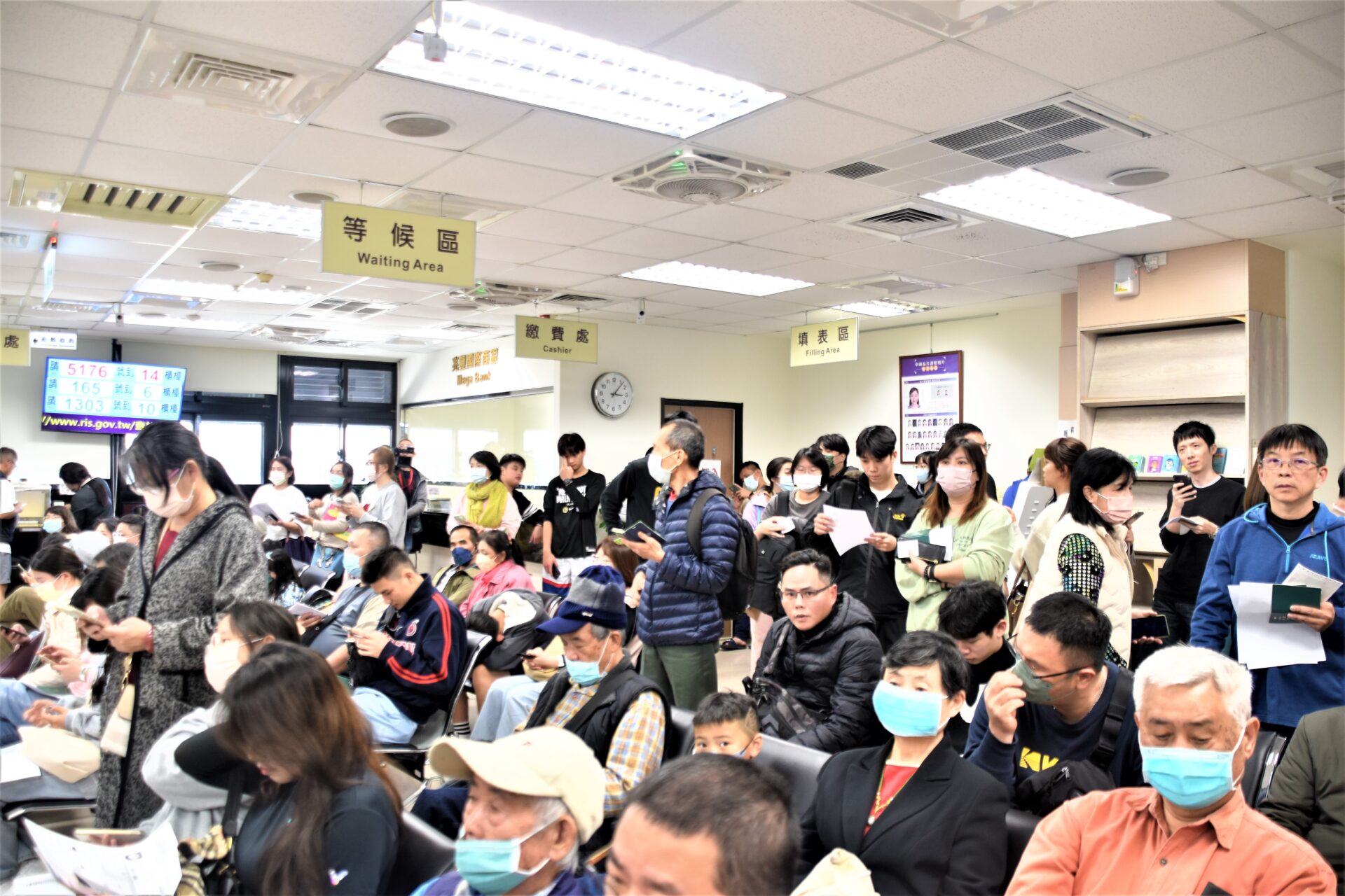 陳其邁搶先預告告五人代言高雄冬日遊樂園 人氣運動明星領軍吉伊卡哇入港