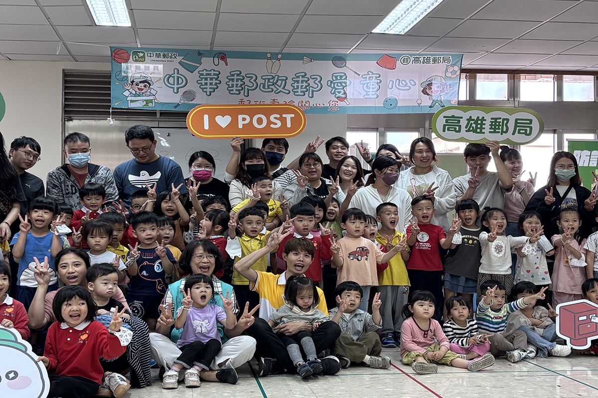 市區九重葛蔓延綻放 高雄各地繽紛花海美不勝收