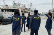 防杜漁港黑工 高雄移民署聯合友軍查獲船員非法工作
