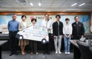 魯姓家族捐贈復康巴士 張善政感謝善舉回饋社會