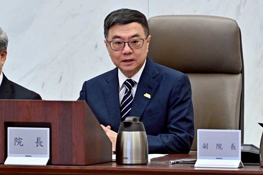 卓揆：落實第三期溫室氣體階段管制 邁向2050淨零排放