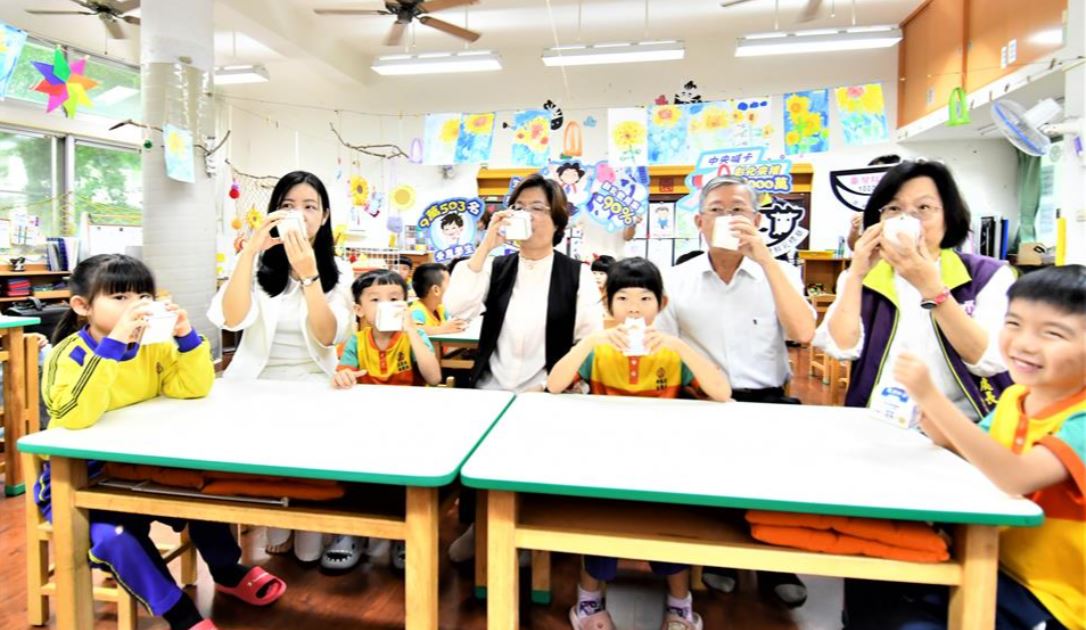 彰縣自籌8000萬元 推動「生生有鮮乳」政策