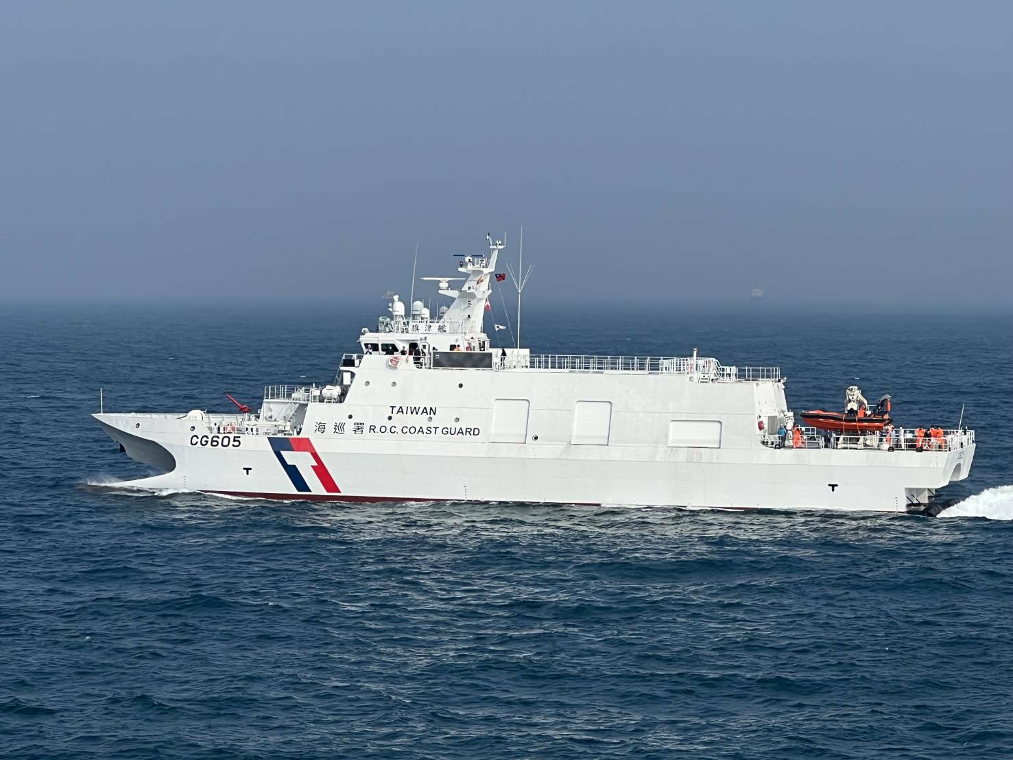 琉球籍漁船遭菲律賓漁業暨水產資源局登檢帶返菲國 海巡聯繫釋放