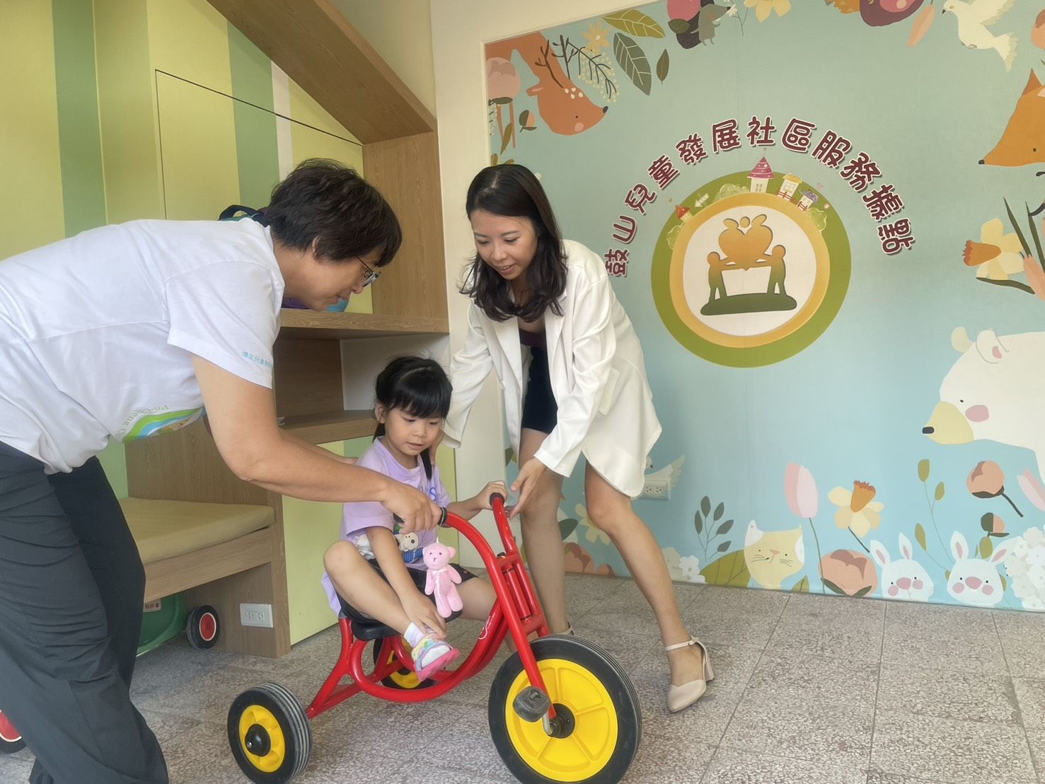 高市鼓山兒童發展據點 全「心」陪伴慢飛天使跨步展翅