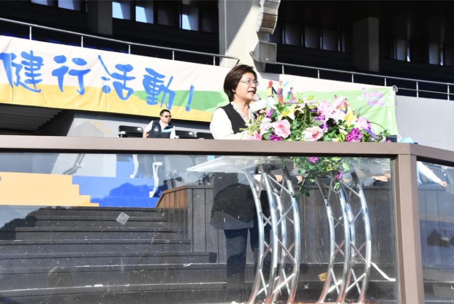 彰化勞資童樂會健行盛大登場 3800人熱情參與