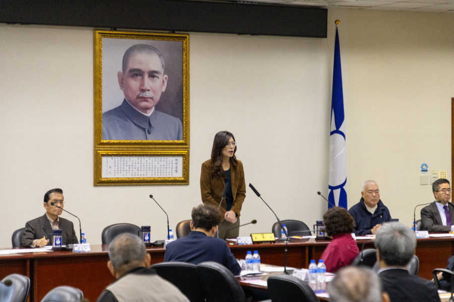 鄭麗文：要把台灣變兵工廠 1.25兆國防特別預算