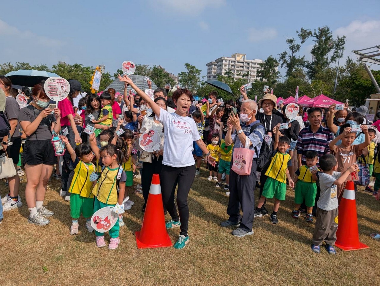 陳亭妃公布教育10大美景 「妃妃姐姐太空萌樂園」登場