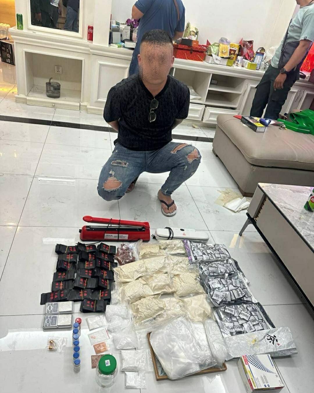 海巡署聯手美國DEA與柬埔寨警 破金邊台籍毒梟