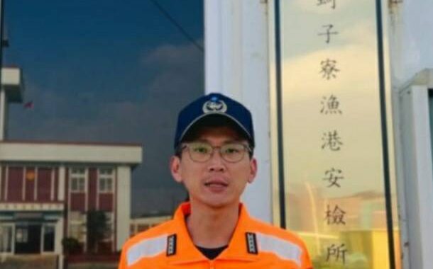 海巡人員聞聲馳援 落海民眾成功救援