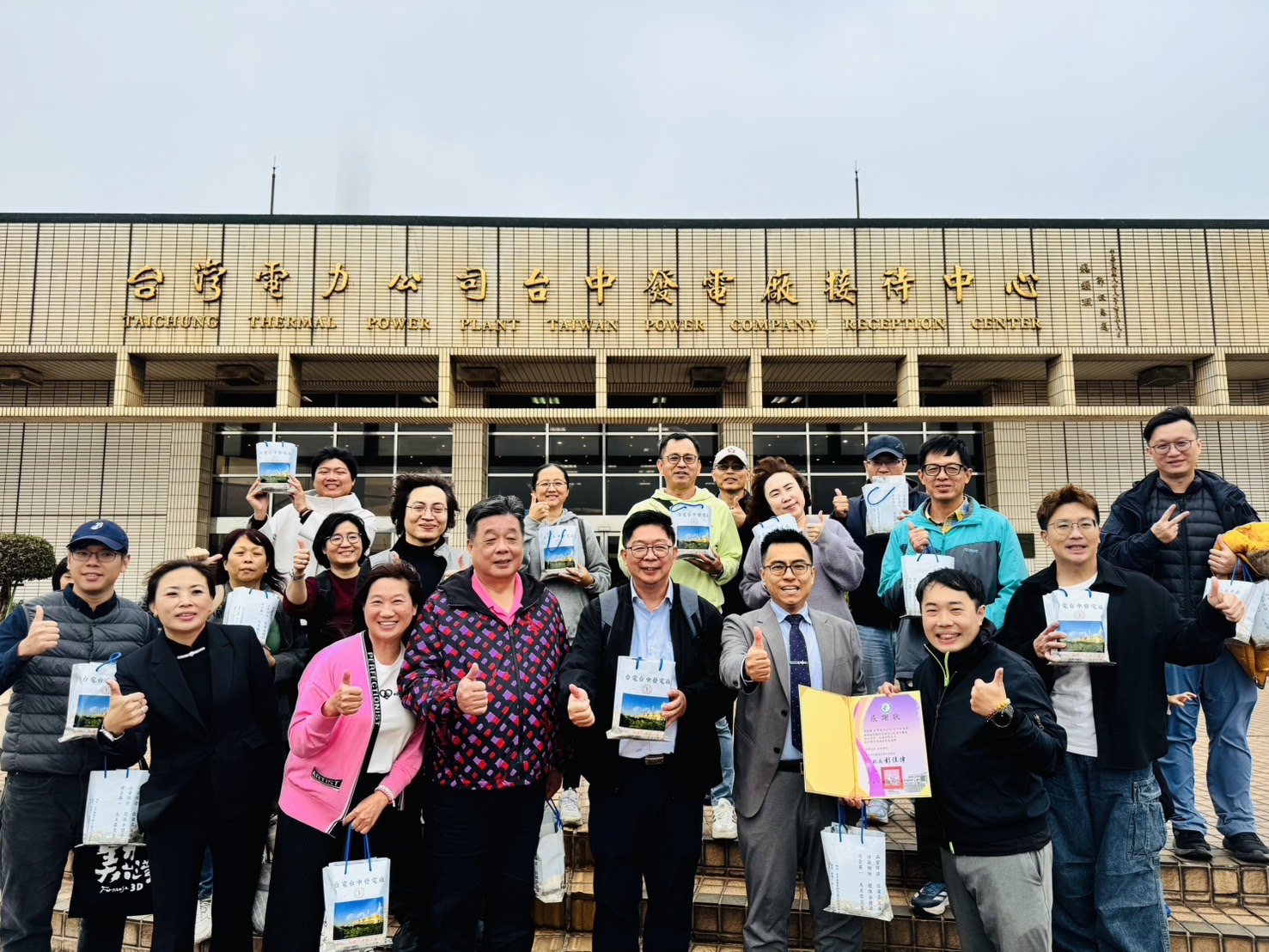 海線遇見半屏山　龍津高中、仁武高中攜手交流共築國際教育願景