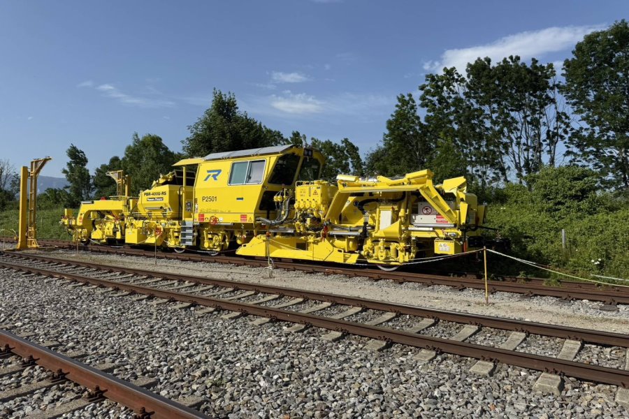 台鐵推動機械化軌道養護 強化行車安全與服務品質