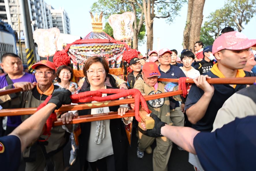 王惠美縣長接駕大甲媽祖 祈福護佑鄉親安康