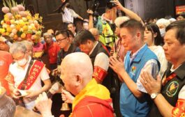 白沙屯媽祖抵北港朝天 誦讀1610張「吉祥文疏」