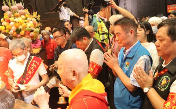 白沙屯媽祖抵北港朝天 誦讀1610張「吉祥文疏」