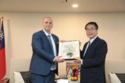 以色列市長訪問團拜會黃偉哲 聚焦智慧與綠色城市交流