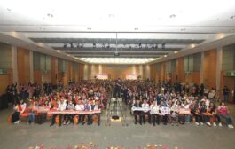 侯友宜表揚243位新北模範勞工與改良作業感謝工作