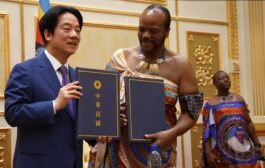 賴總統突破萬難 抵達史瓦帝尼受最熱烈而溫暖的歡迎