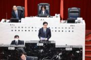 陳其邁率市府團隊前往議會  提追加預算 聚焦4大市民優先策略