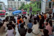 遠離「隱形殺手」楠梓警開大車入校園 大型車死角體驗震撼學童