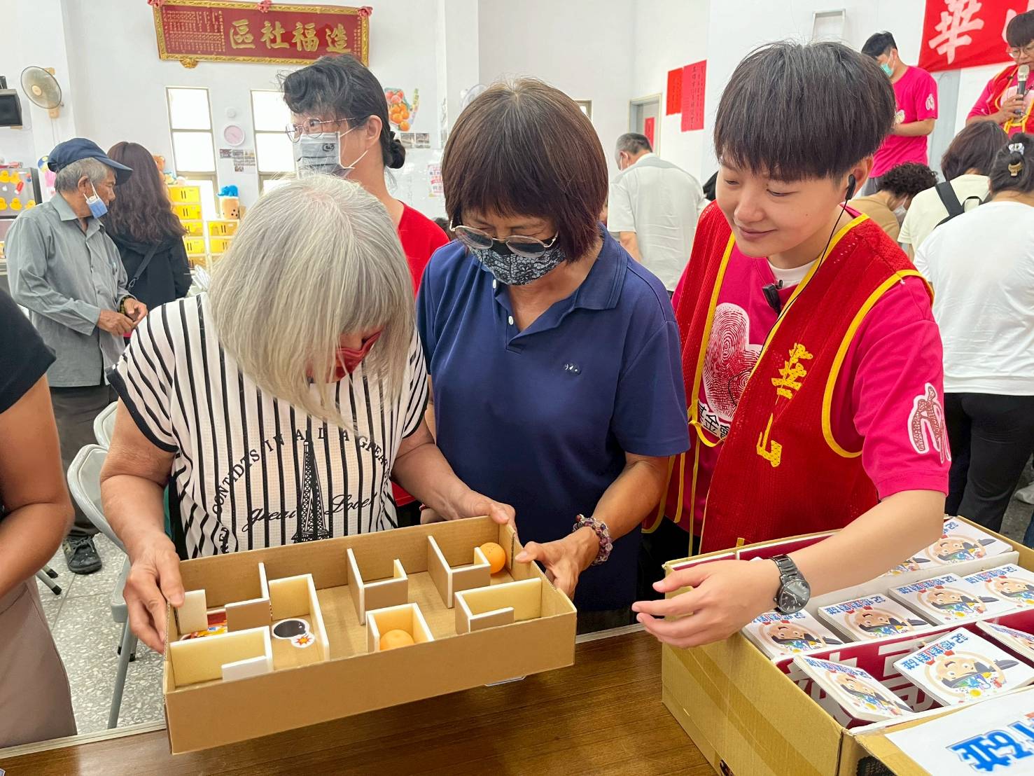 華山基金會為義工辦理訓練 培養陪伴失智長輩技能
