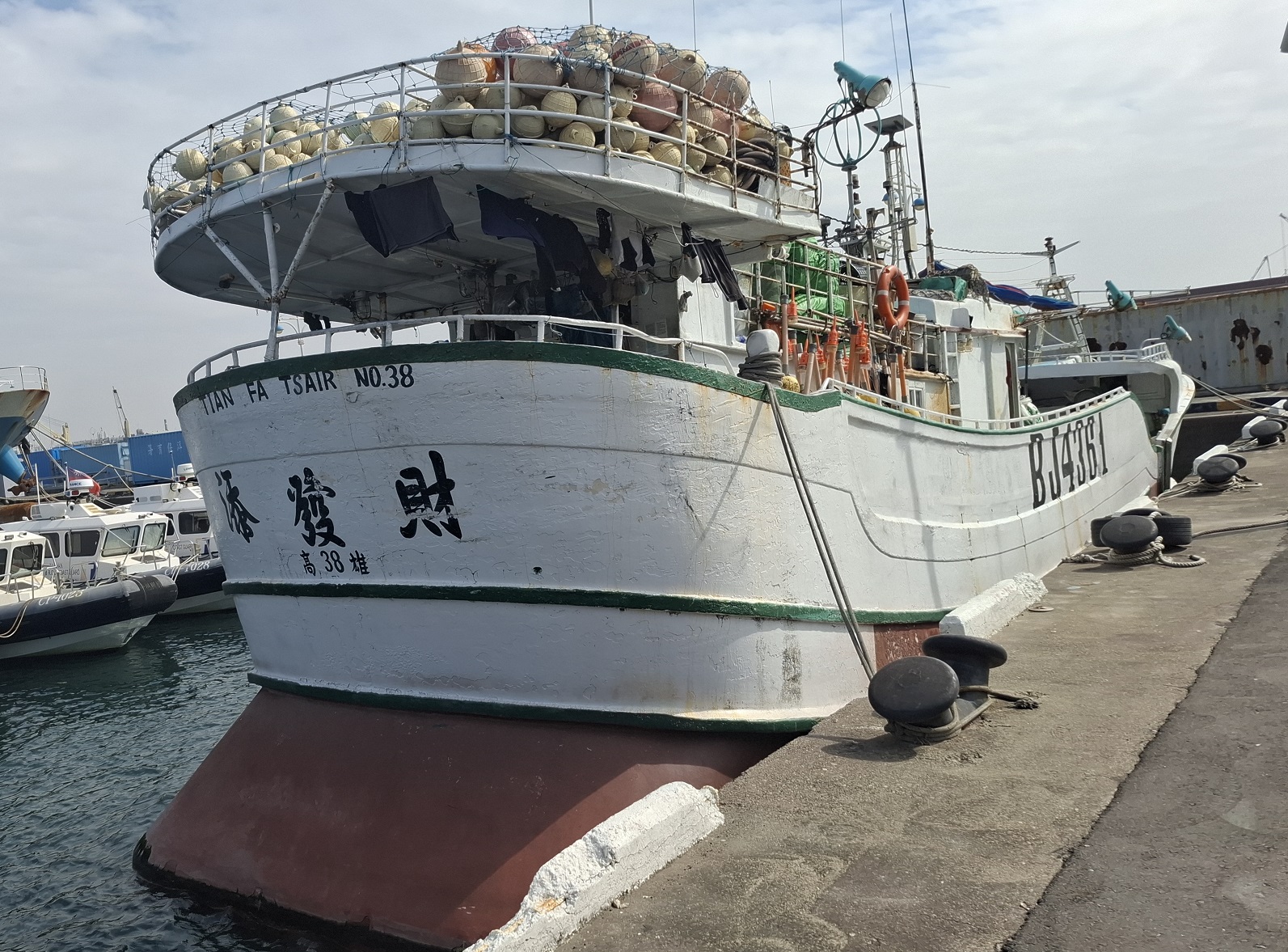 飛傲科技「機器人創新中心」進駐高軟 陳其邁:歡迎投資高雄,期盼共同茁壯
