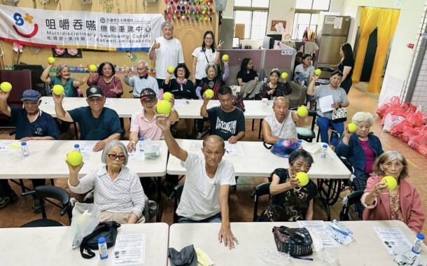 健康送進部落！小港醫院深入那瑪夏 守護原鄉長者咀嚼吞嚥健康