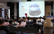 高雄執行分署拍賣霸佔公有路邊停車格的一部21年老車