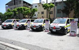 彰化聯合捐贈4輛高規格救護車 首配全自動電動擔架床
