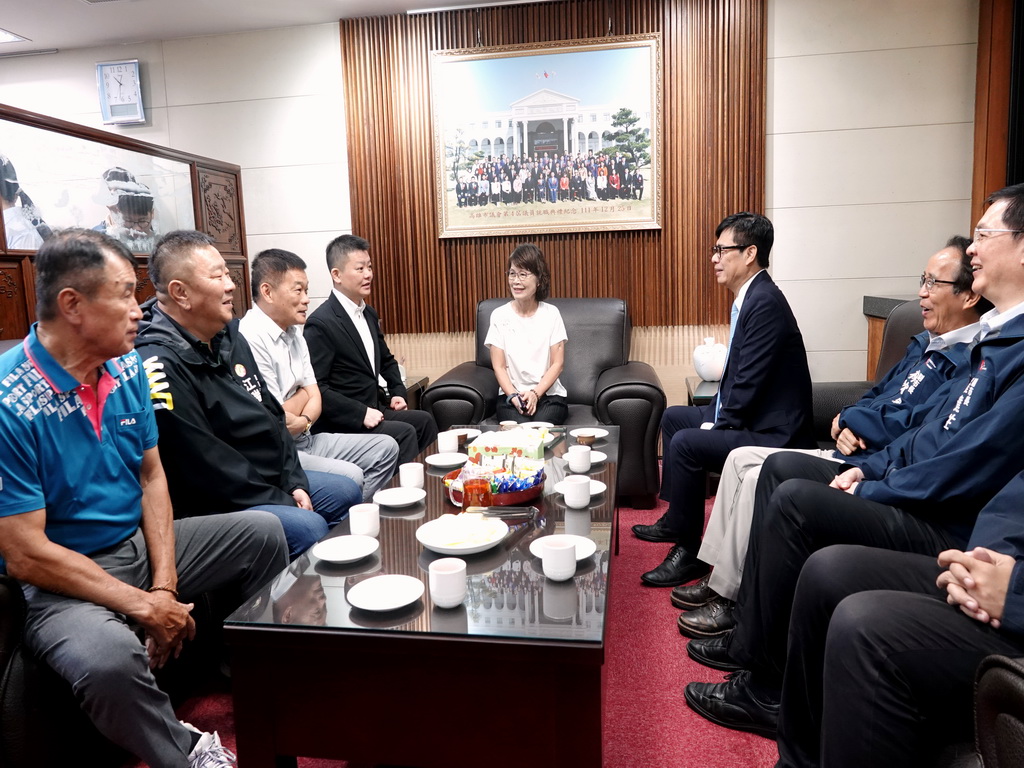 陳其邁市長拜會副議長曾俊傑 允諾三民區屠宰場明年一定停止屠宰