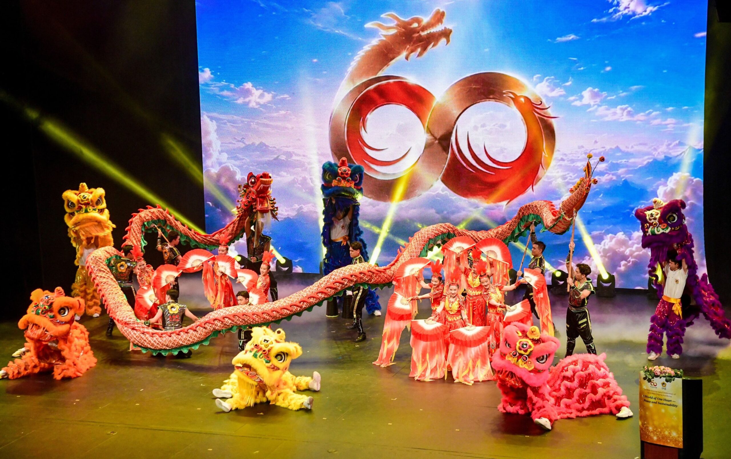 太極門「一心世界 和平永續」享譽洛杉磯 洪道子博士鳴鐘為世界祈福