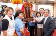 新北客家義民爺文化祭開幕 千人挑擔奉飯創意踩街